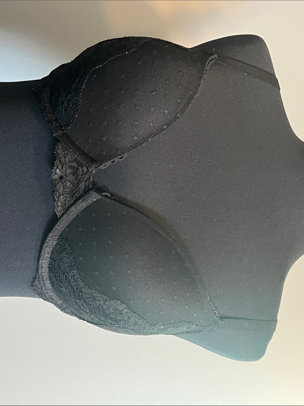 Victoria’s Secret Very Sexy Push Up Bra 34D